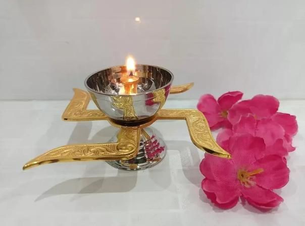 Brass Swastik Diya – Traditional Decorative Oil Lamp for Puja & Home Décor