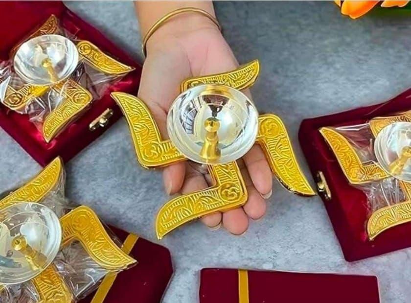 Brass Swastik Diya – Traditional Decorative Oil Lamp for Puja & Home Décor